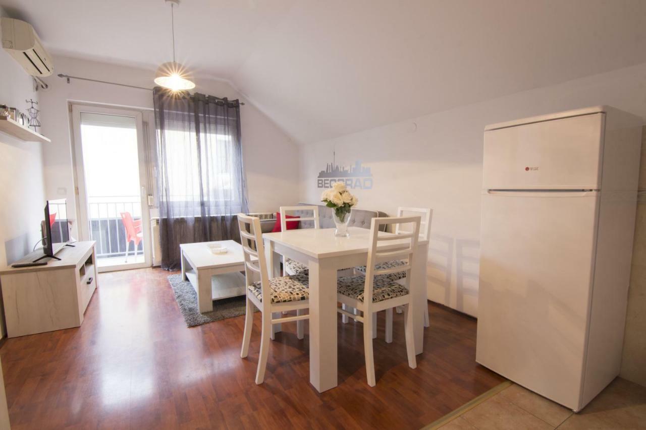Appartement Dolce Casa à Belgrade Extérieur photo