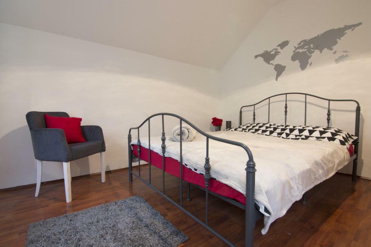 Appartement Dolce Casa à Belgrade Extérieur photo