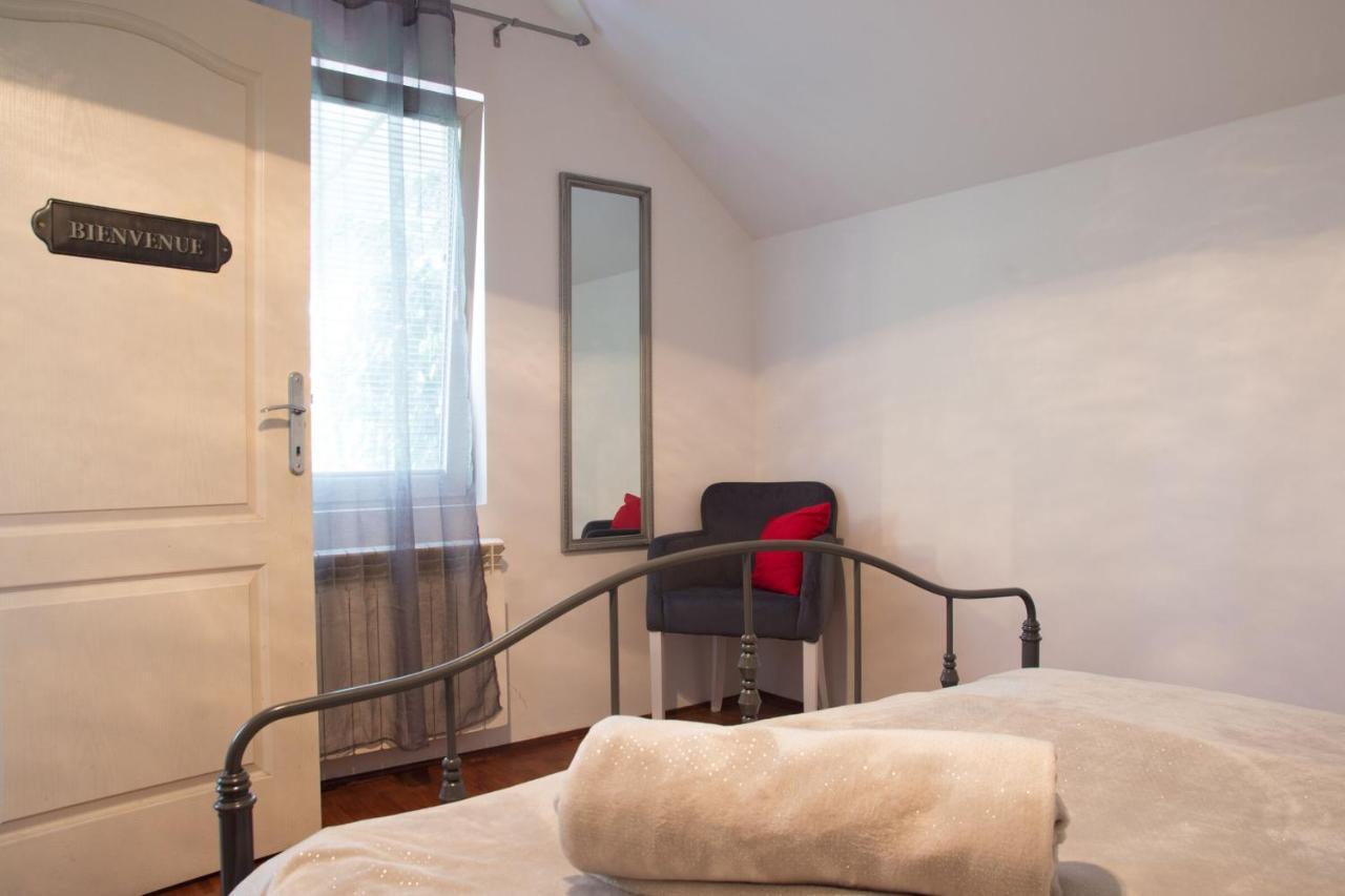 Appartement Dolce Casa à Belgrade Extérieur photo